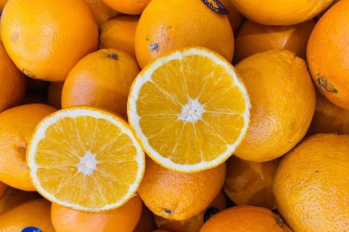 Cam Australia 12.000 đồng/kg tràn ngập chợ mạng