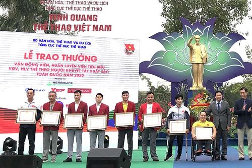 Phát động 'Toàn dân rèn luyện thân thể theo gương Bác Hồ vĩ đại' giai đoạn 2021 - 2030