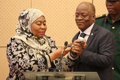 Samia Hassan - nữ tổng thống đầu tiên của Tanzania