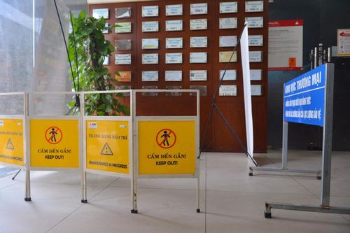 Nhân chứng kể lại lúc sàn chung cư Meco Complex bị thủng khiến 2 người bị thương