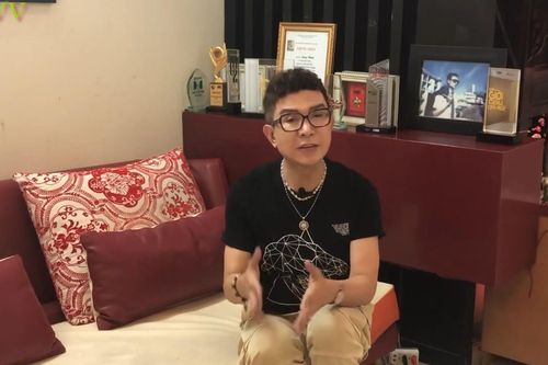 Long Nhật kể sự cố sức khỏe khi lần đầu sang Mỹ