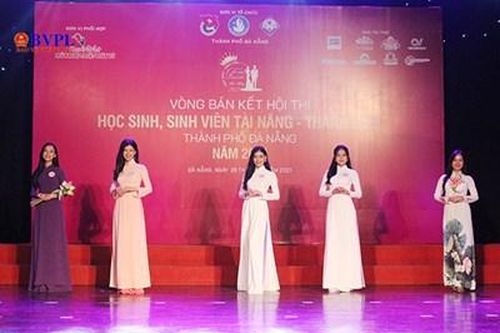 Nét đẹp học sinh, sinh viên thanh lịch