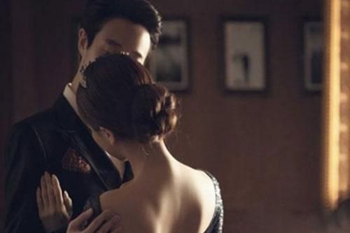 Là đàn ông, dù thế nào cũng đừng để vợ phải thiếu thốn 3 thứ này