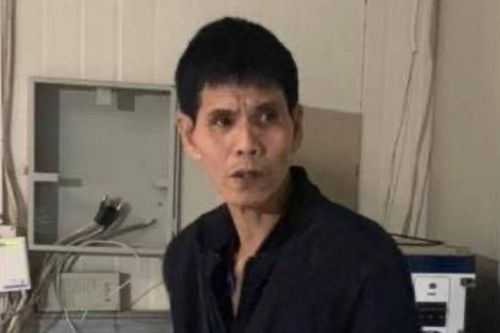 Trộm được số tiền lớn, gã đàn ông lập tức đi tẩm quất gần 50 lần trong 2 ngày