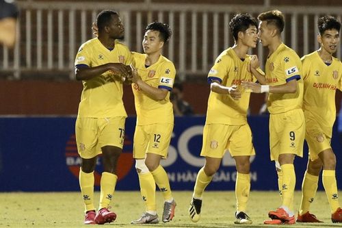 Sài Gòn FC thảm bại trước Nam Định, tương lai nào chờ đợi HLV Shimoda?