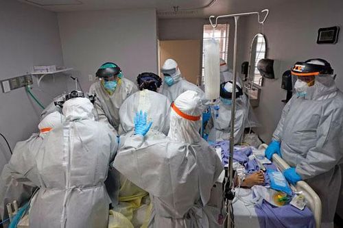 Nhiều quốc gia thông báo số ca mắc mới Covid-19 cao nhất trong ngày