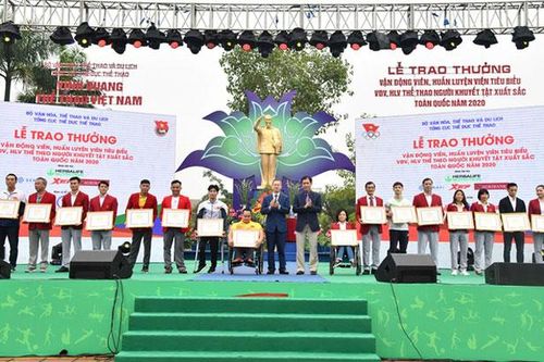 Tôn vinh các vận động viên, huấn luyện viên xuất sắc toàn quốc năm 2020