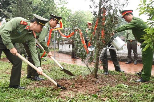 Cụm thi đua số 7 mang sắc ban trắng Tây Bắc 'gieo mầm' giữa Thủ đô