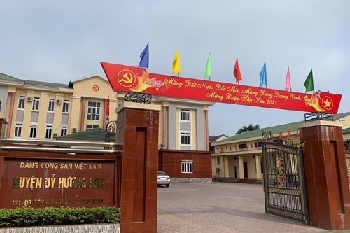 Huyện ủy xin tỉnh 1 tỷ để xây nhà vệ sinh