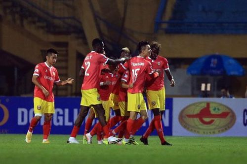 Video bàn thắng Hà Nội 1-1 Hà Tĩnh: Hấp dẫn đến phút cuối cùng
