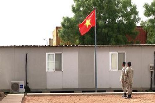 Những ngày đầu của Bệnh viện dã chiến cấp 2 số 3 tại CH Nam Sudan