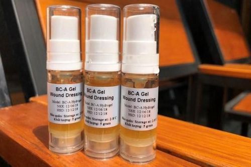 Băng dán tế bào gốc từ nhung hươu: 'Phù thủy' cho những vết thương