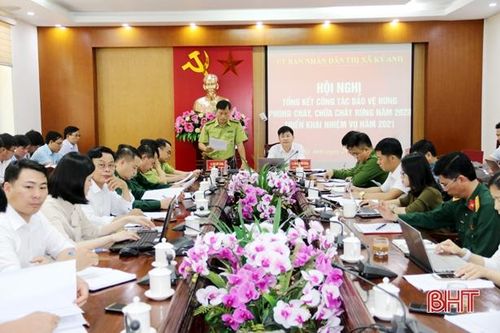 Thực hiện tốt '4 tại chỗ' để bảo vệ rừng TX Kỳ Anh trong mùa nắng nóng