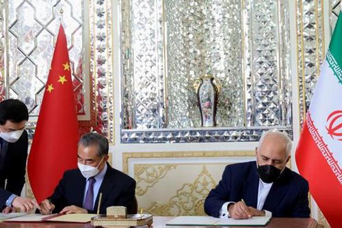 Động lực để Trung Quốc tăng cường quan hệ với Iran