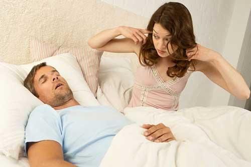 Giải mã những hành động lạ của con người khi ngủ dưới góc nhìn khoa học