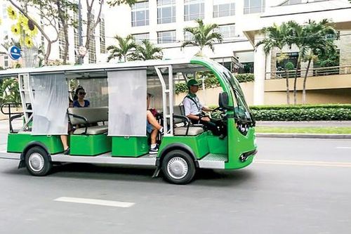Minibus ở TPHCM: Hợp lý nhưng sao khó khăn thế!