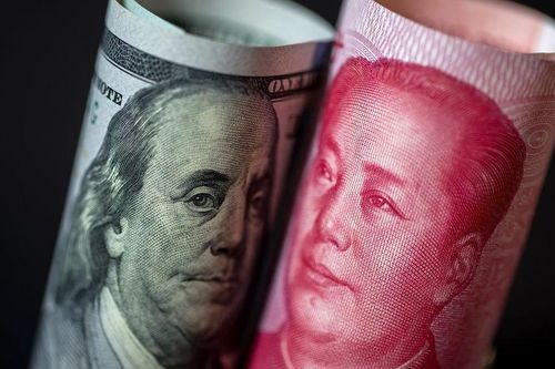 Đồng Nhân dân tệ lao dốc cùng chứng khoán Trung Quốc
