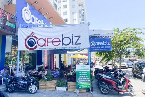 Kinh doanh chiếm hết vỉa hè