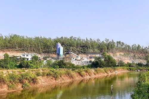 Yêu cầu xử lý trạm trộn bê tông của Công ty Eden Nha Trang