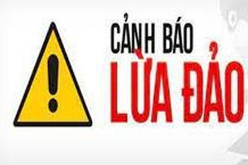 Sập bẫy 'hotgirl làm trên du thuyền'