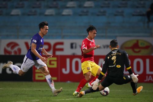 HLV Hà Tĩnh: 'HAGL có thể đua vô địch với Hà Nội FC'