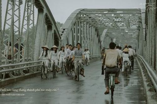 'Em Và Trịnh' đóng máy sau 5 tháng ròng rã quay phim, kinh phí 'khủng' lên tới 50 tỷ đồng