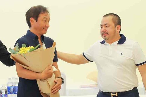 HLV Nhật Bản về nước, Phùng Thanh Phương lên thay