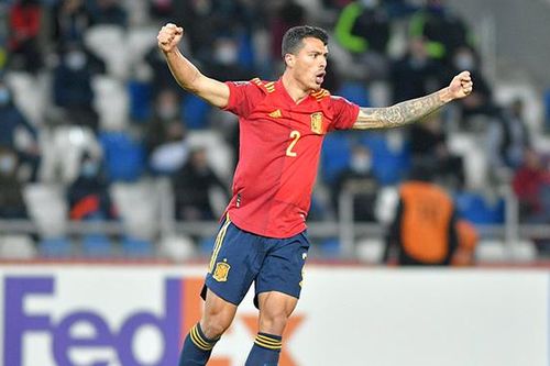 ĐT Tây Ban Nha: Luis Enrique loay hoay tìm 'số 2'