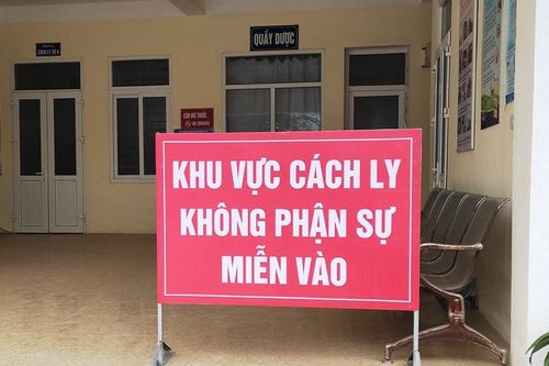 Thanh Hóa: Phê bình Giám đốc Trung tâm Y tế huyện do chậm trễ truy vết F1