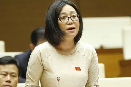 Sự cố sách giáo khoa: 'Đừng xem trách nhiệm là trái bóng'