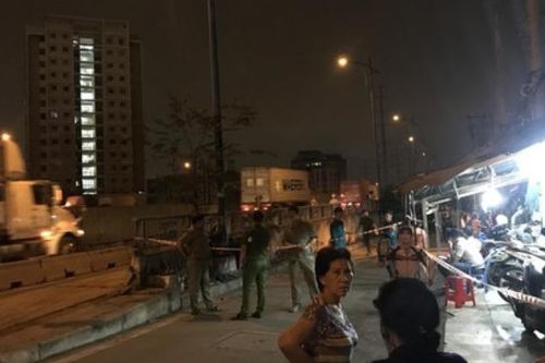 Cháy nhà lúc nửa đêm, 6 người trong gia đình tử vong