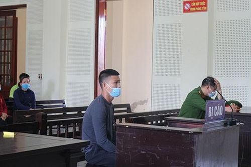 Cuộc gặp 'định mệnh' với phụ nữ lạ khiến gã đàn ông tù suốt đời