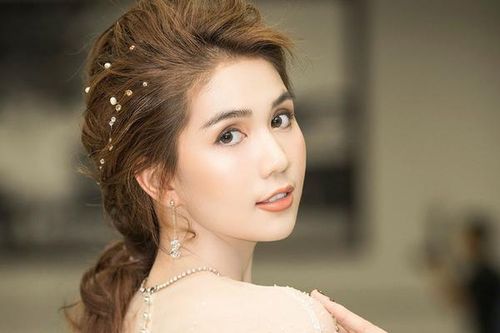 Ngọc Trinh trình báo mất trộm bộ sưu tập đồng hồ hơn 13 tỷ