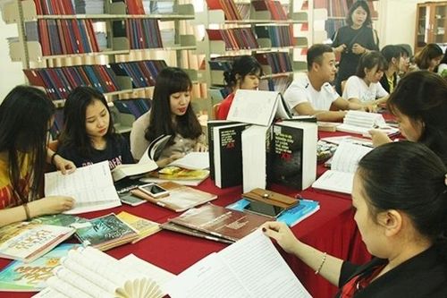Lan tỏa văn hóa đọc tới các trường đại học
