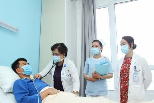 Chuyên gia chia sẻ bí quyết giúp tránh hại gan, hại thận, ngộ độc khi dùng thuốc