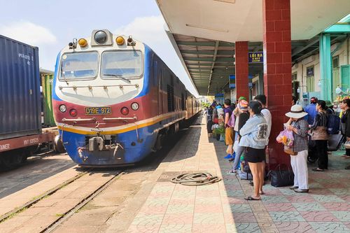 10.000 vé tàu được giảm 50% giá vé
