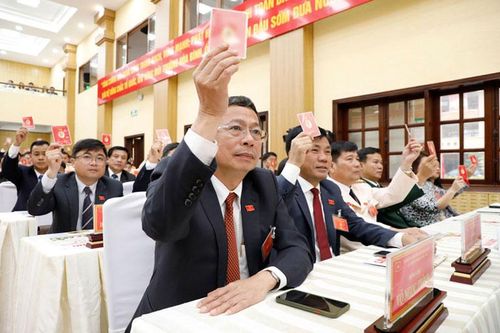 Thi trắc nghiệm trên Internet tìm hiểu nghị quyết đại hội Đảng