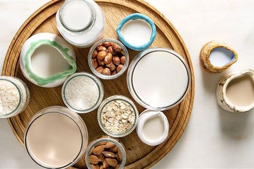 Sữa hạt có thật sự tốt hơn sữa bò?