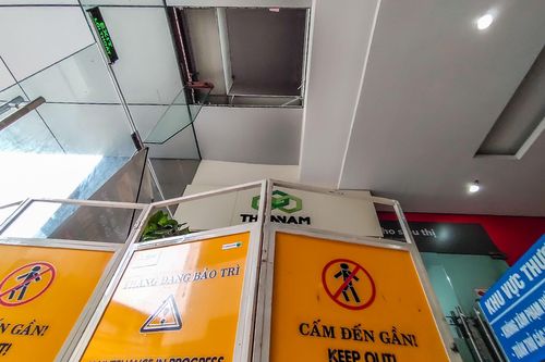 Vụ thủng sàn chung cư: Trách nhiệm thuộc về chủ đầu tư