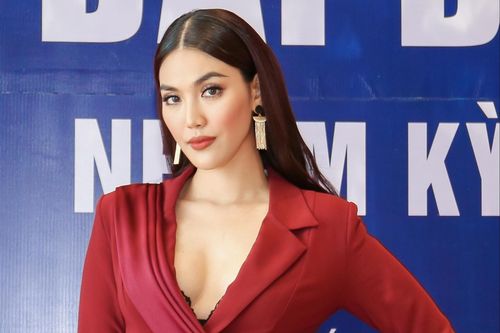 'Dùng từ chân dài là miệt thị nghề người mẫu'