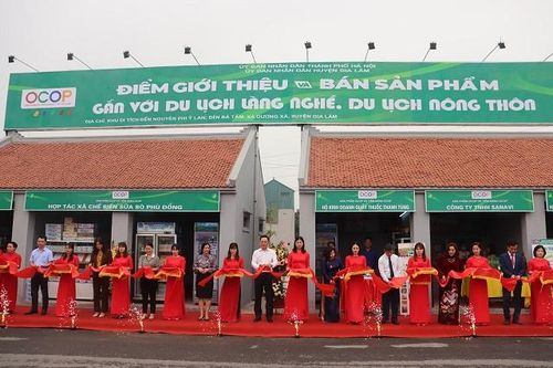 Gia Lâm kỷ niệm 958 năm Ngày Nguyên phi Ỷ Lan đăng quang và khai trương điểm giới thiệu sản phẩm OCOP