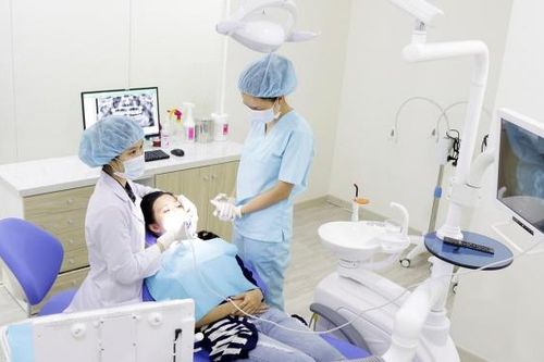 Nha khoa Kim nỗ lực nâng cao sức khỏe răng miệng cho 129.000 người dân