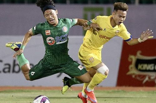 HLV Phùng Thanh Phương xây dựng Sài Gòn FC như ông Vũ Tiến Thành?