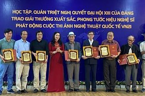 Trao giải thưởng nhiếp ảnh xuất sắc khu vực phía Bắc