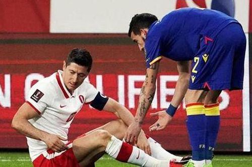 PSG 'nhận quà' từ kình địch Bayern Munich