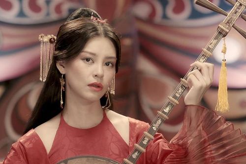 Bùi Lan Hương hát nhạc phim 'Kiều mệnh khúc'