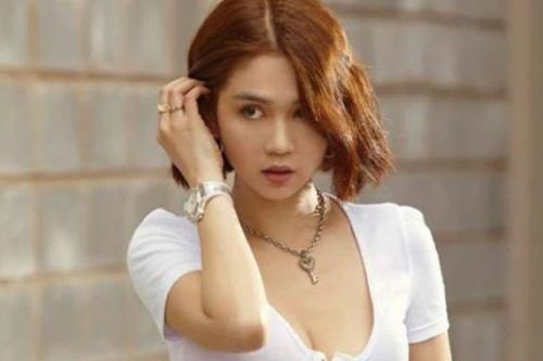 Ngọc Trinh hoảng loạn chứng kiến trộm đột nhập; Diva Hồng Nhung tiết lộ về bạn trai ngoại quốc