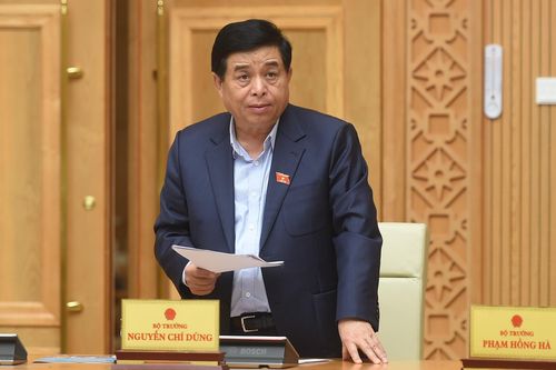 Bộ trưởng Nguyễn Chí Dũng cảnh báo về cơn sốt đất, thổi giá của môi giới
