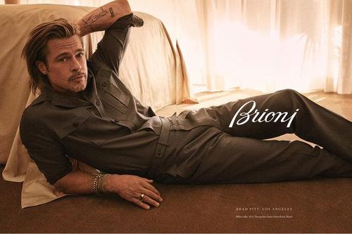 Brad Pitt khoe vẻ lịch lãm khi làm người mẫu