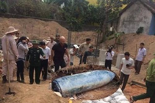 Đào móng nhà, người dân hoảng hốt phát hiện 'Thần chết' ngủ quên